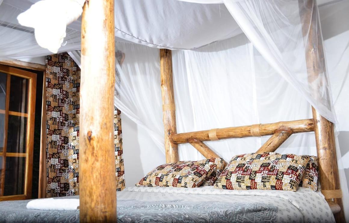 Charming Eco-Homestay Near Kilimanjaro International Airport อารูชา ภายนอก รูปภาพ